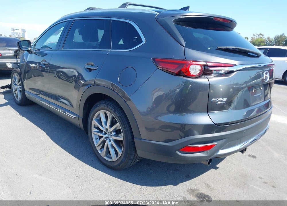 2018 MAZDA CX-9 SIGNATURE VIN: JM3TCBEY1J0233313