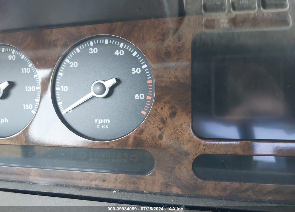 1988 JAGUAR VANDENPLAS VIN: SAJKV1649JC521407