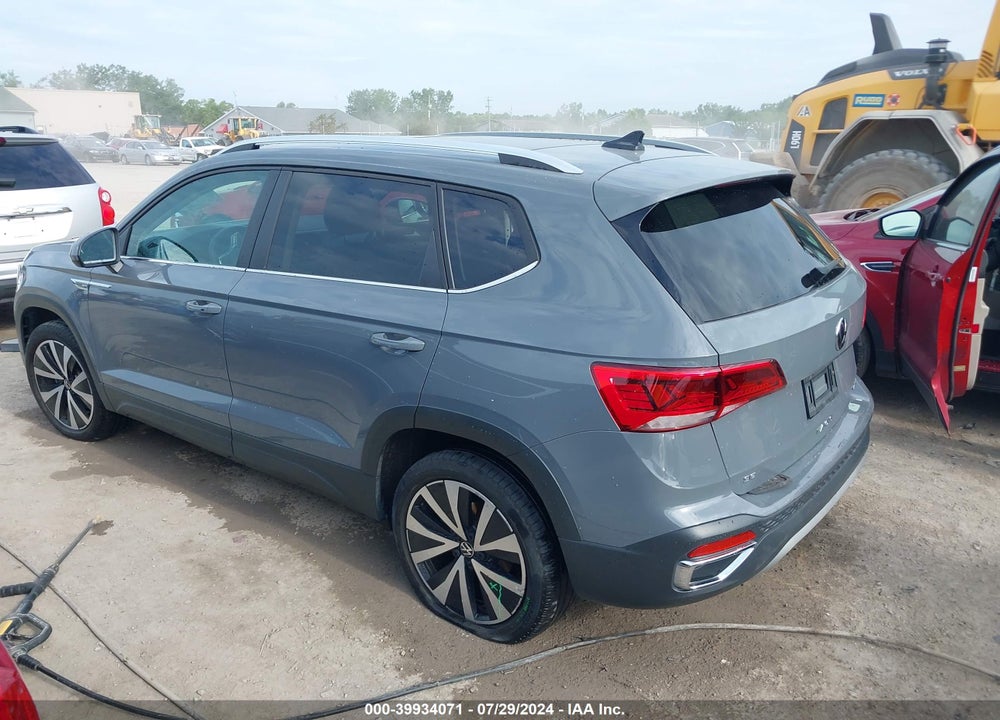 2022 VOLKSWAGEN TAOS 1.5T SE VIN: 3VVLX7B2XNM037840
