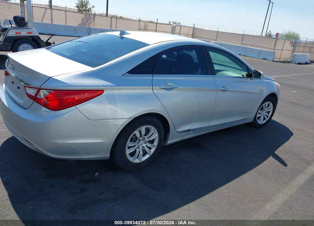 2013 HYUNDAI SONATA GLS VIN: 5NPEB4AC1DH515324