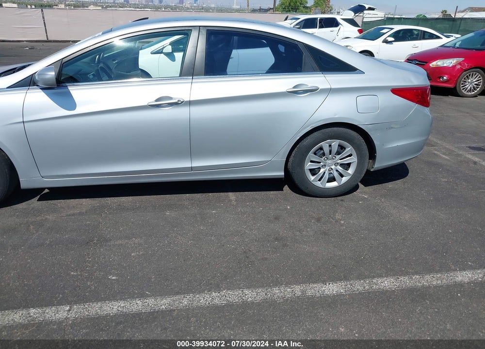 2013 HYUNDAI SONATA GLS VIN: 5NPEB4AC1DH515324