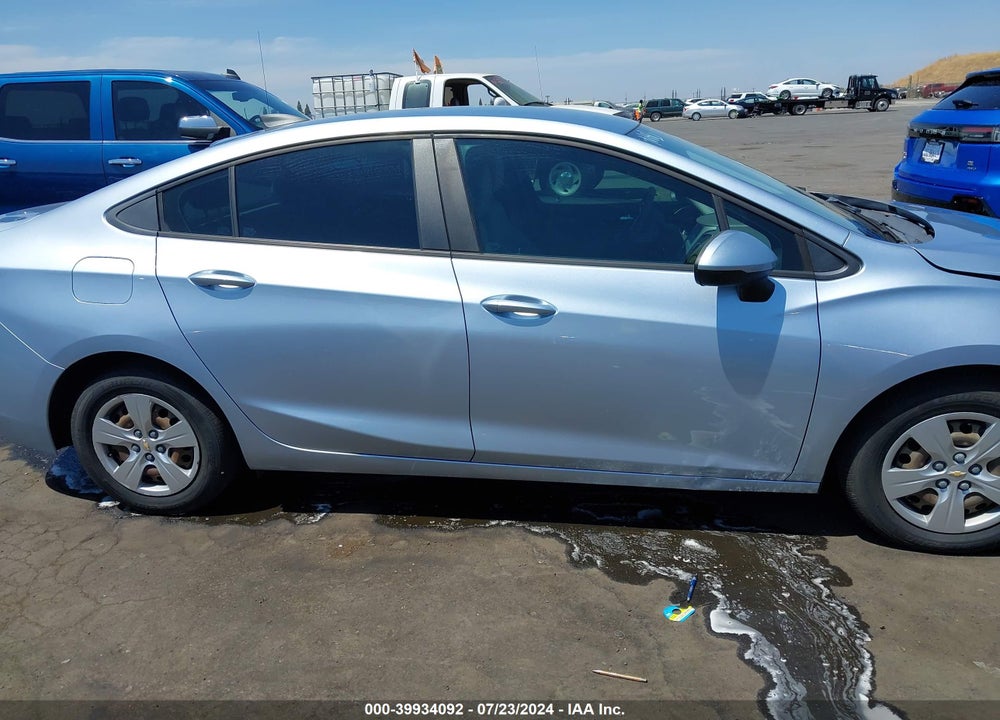 2018 CHEVROLET CRUZE LS AUTO VIN: 1G1BC5SM6J7211332
