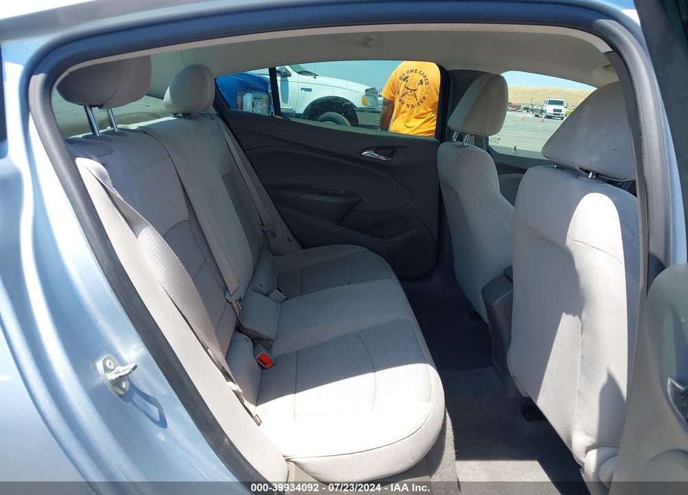 2018 CHEVROLET CRUZE LS AUTO VIN: 1G1BC5SM6J7211332