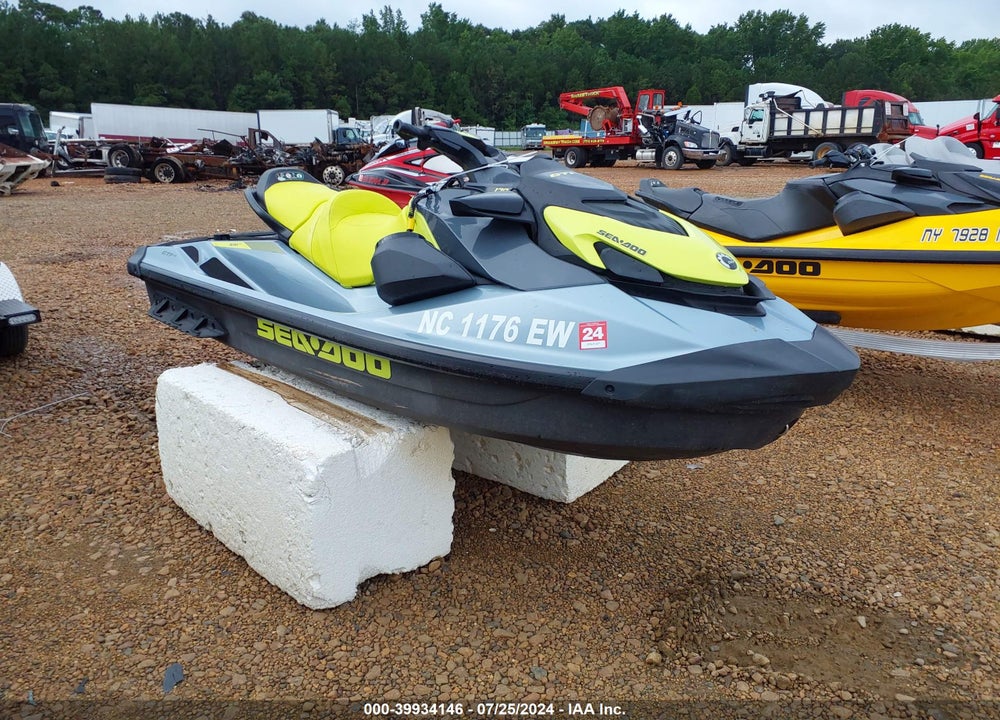 2021 SEA DOO GTI VIN: YDV97004F121