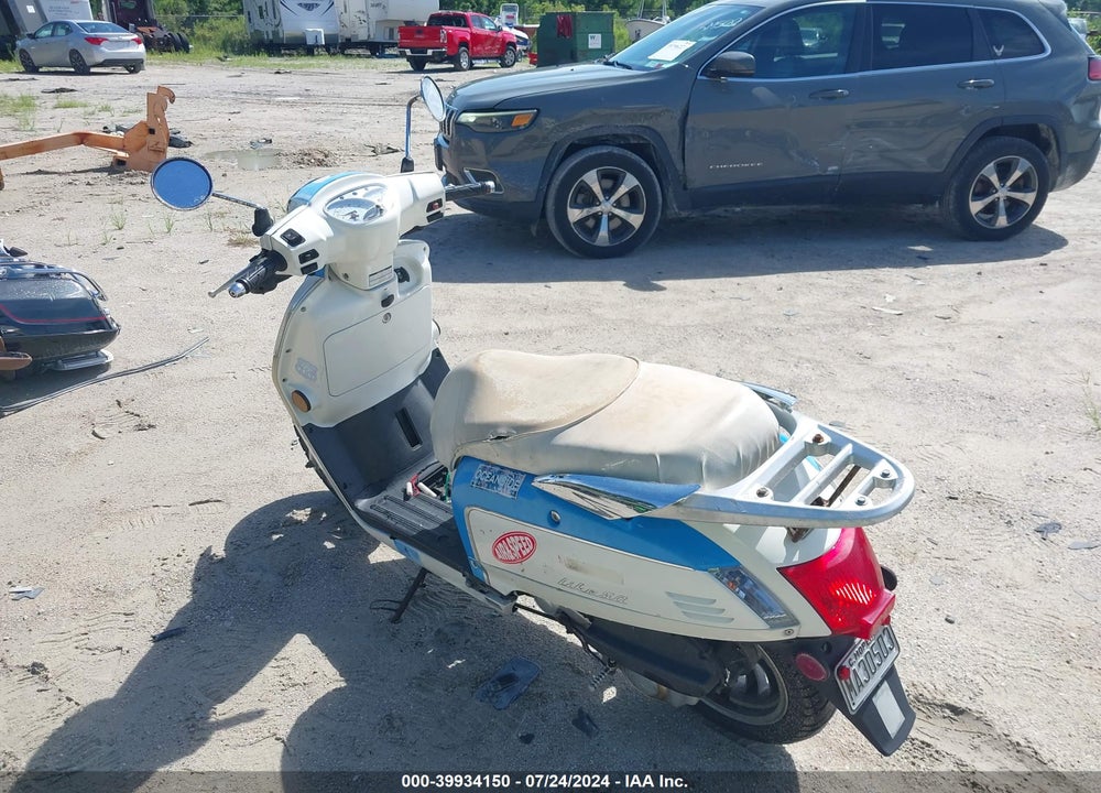 2012 KYMCO USA INC LIKE 50 VIN: LC2D1A048CC100449