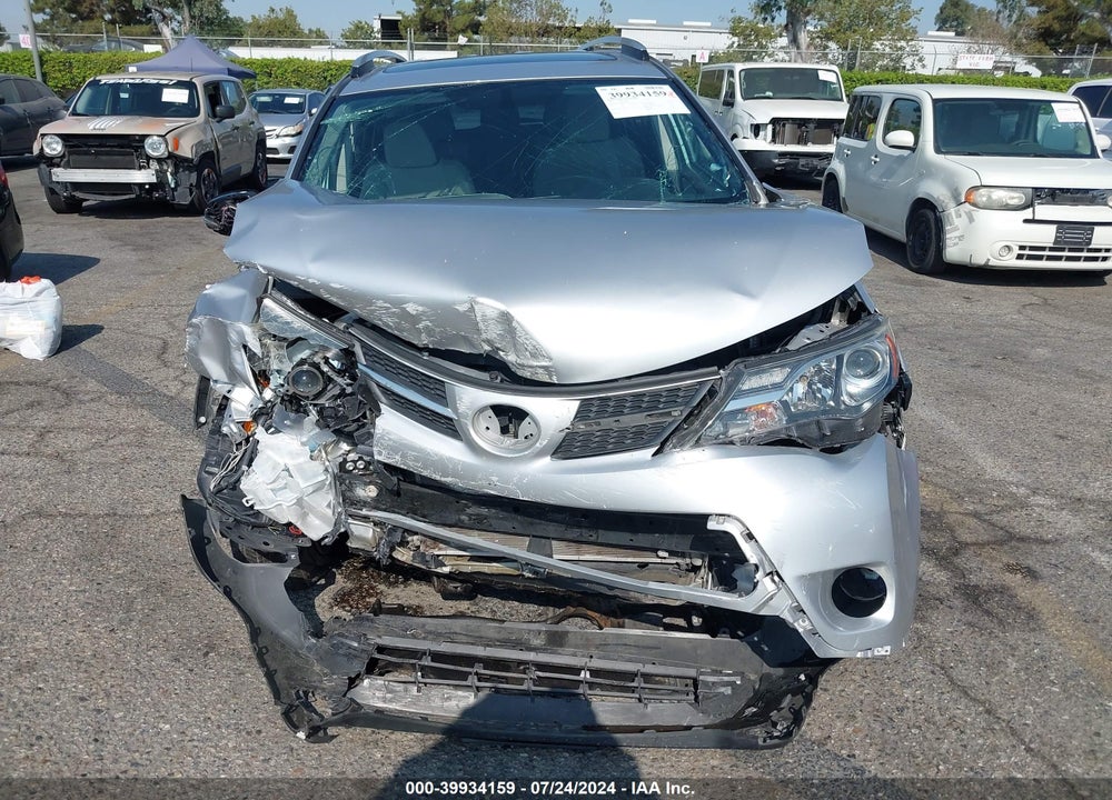 2015 TOYOTA RAV4 VIN: 2T3WFREVXFW140370