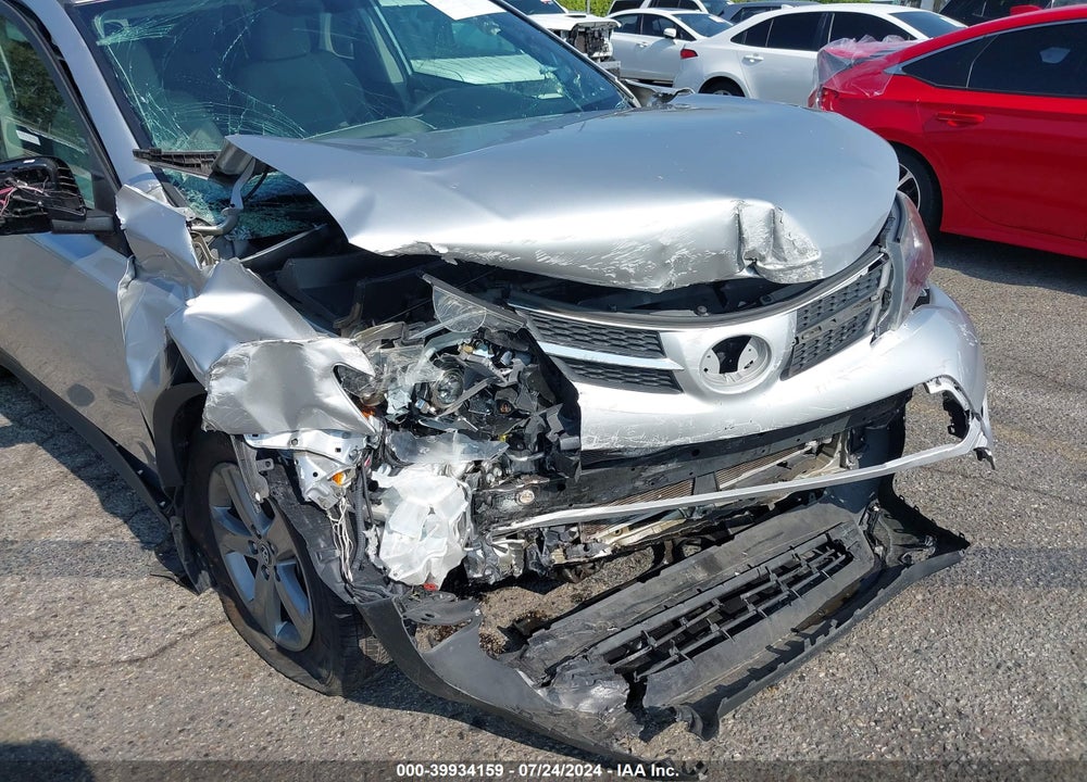 2015 TOYOTA RAV4 VIN: 2T3WFREVXFW140370