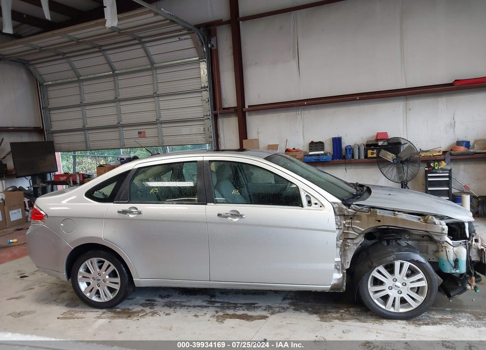 2011 FORD FOCUS SEL VIN: 1FAHP3HN1BW124994