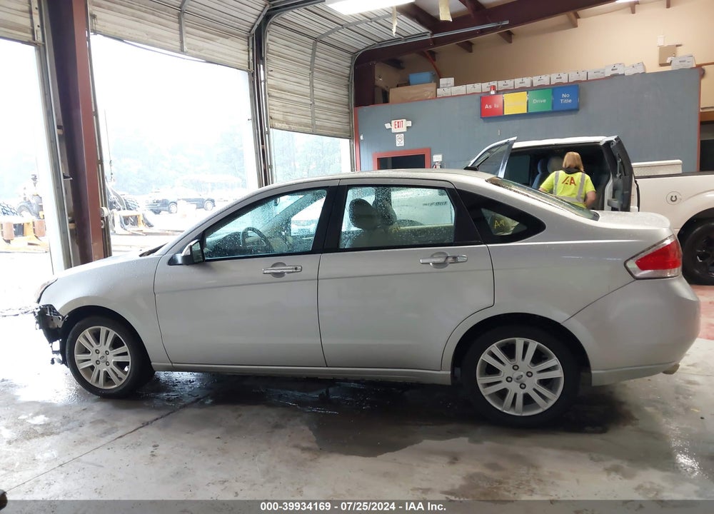 2011 FORD FOCUS SEL VIN: 1FAHP3HN1BW124994