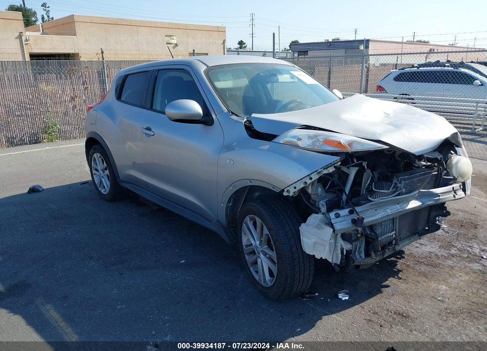 2011 NISSAN JUKE SV VIN: JN8AF5MV0BT009227