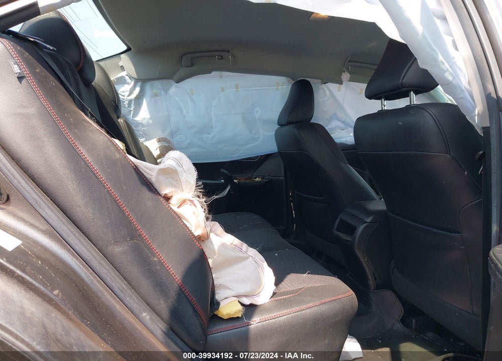 2017 TOYOTA CAMRY SE VIN: 4T1BF1FK9HU385385