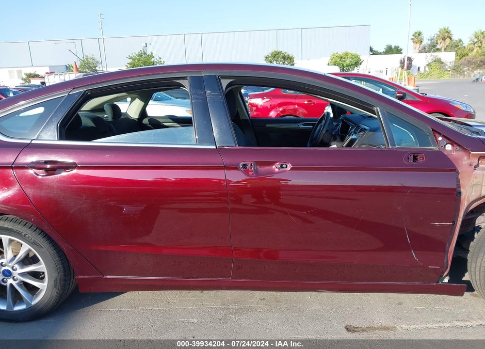 2017 FORD FUSION SE VIN: 3FA6P0HD8HR158195