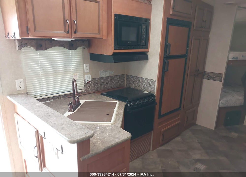 2015 FOREST RIVER PUMA 5TH WHEEL TRAVEL TRAILER VIN: 4X4FPUA21FP051496