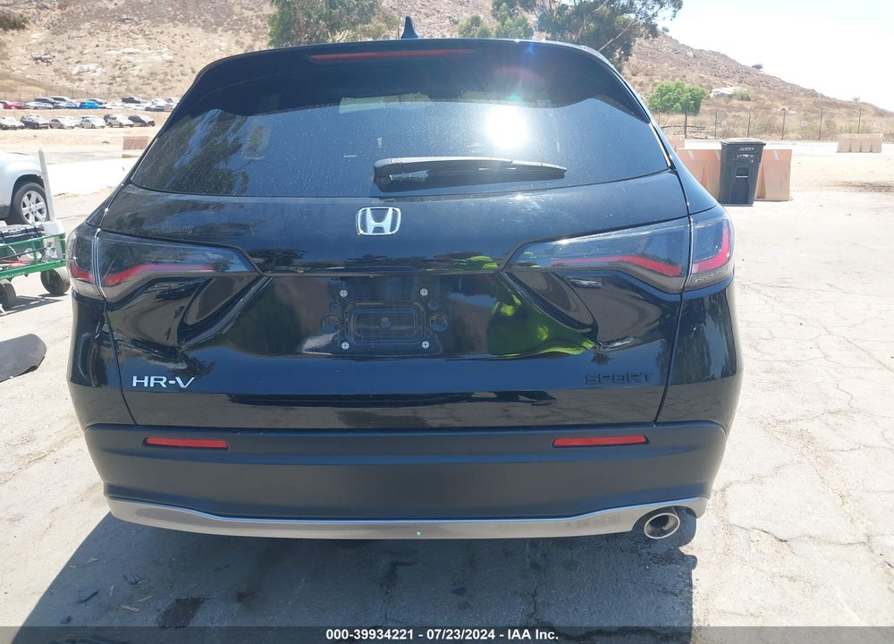 2024 HONDA HR-V 2WD SPORT/2WD SPORT W/O BSI VIN: 3CZRZ1H51RM702528