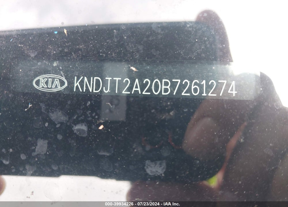 2011 KIA SOUL VIN: KNDJT2A20B7261274