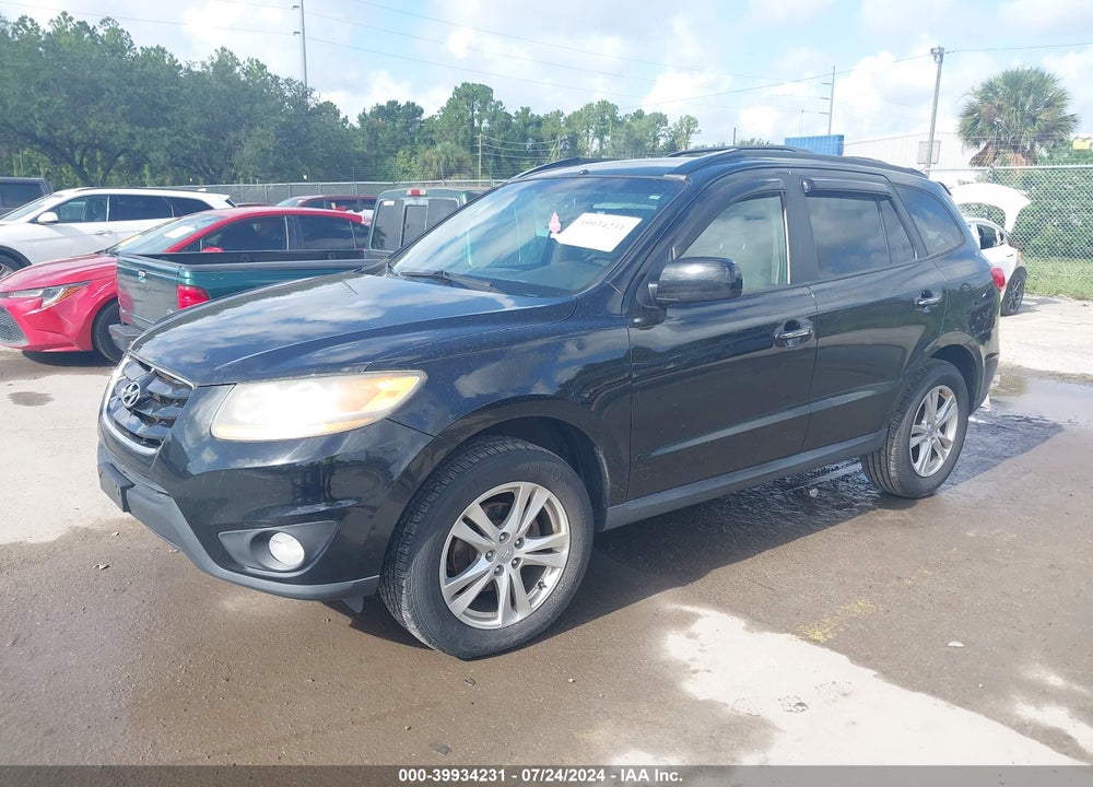 2011 HYUNDAI SANTA FE VIN: 5XYZKDAG7BG063145