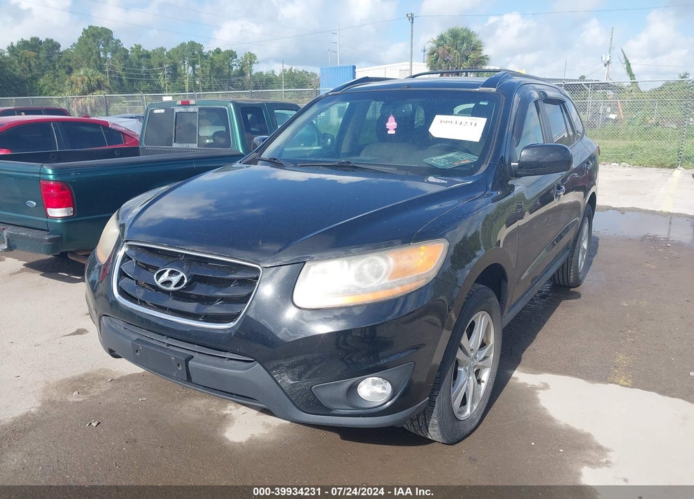 2011 HYUNDAI SANTA FE VIN: 5XYZKDAG7BG063145