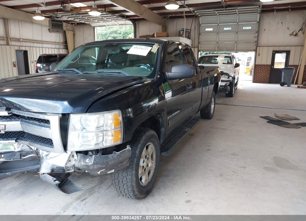 2009 CHEVROLET SILVERADO 1500 LT VIN: 1GCEC29J29E144623
