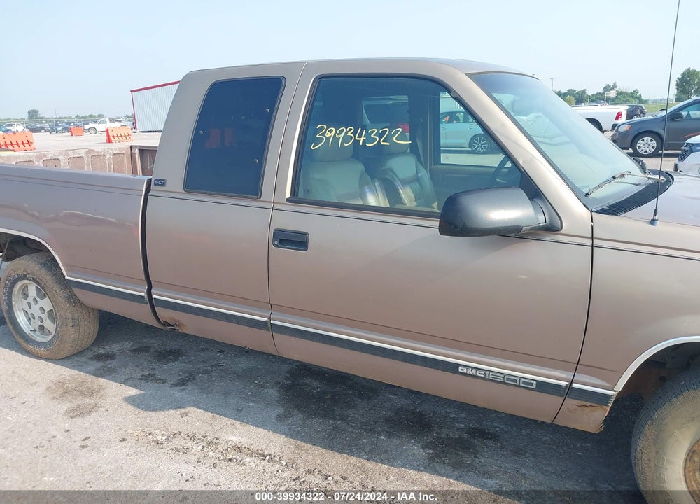 1995 GMC SIERRA C1500 VIN: 2GTEC19K2S1505939