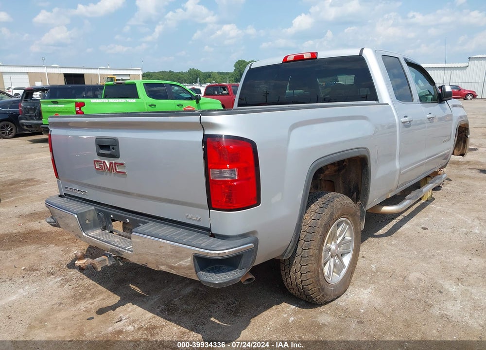 2014 GMC SIERRA 1500 SLE VIN: 1GTR1UEH4EZ137908