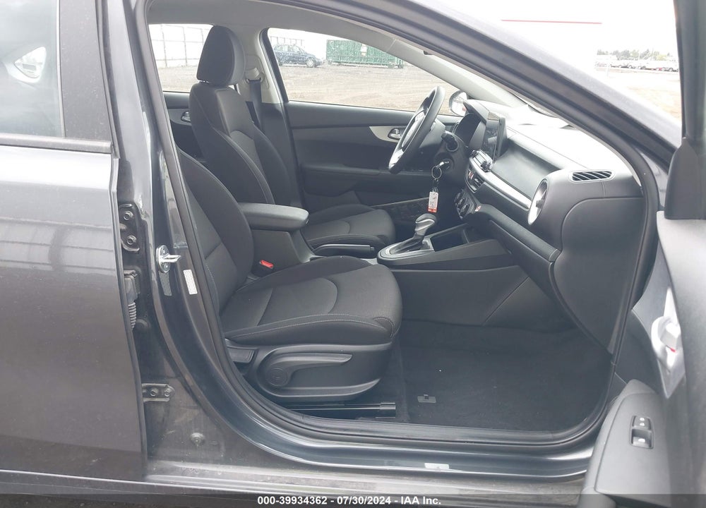 2023 KIA FORTE LXS VIN: 3KPF24AD1PE604364