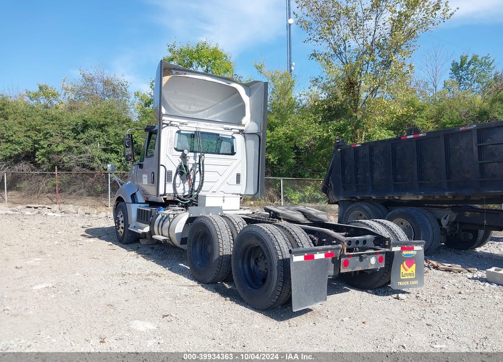 2017 INTERNATIONAL PROSTAR VIN: 3HCDJAPR6HL654107