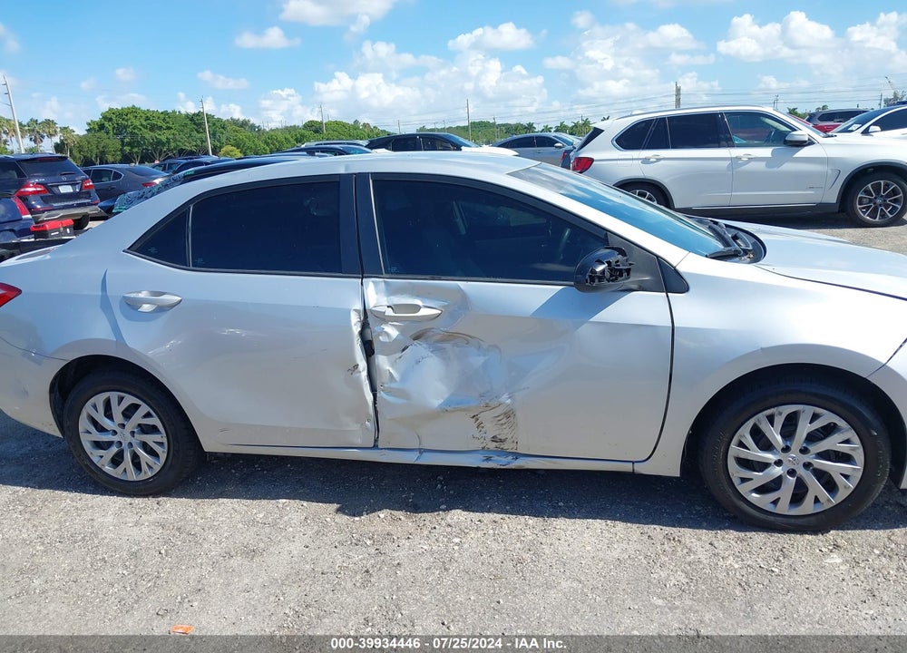 2018 TOYOTA COROLLA LE VIN: 5YFBURHE4JP801734