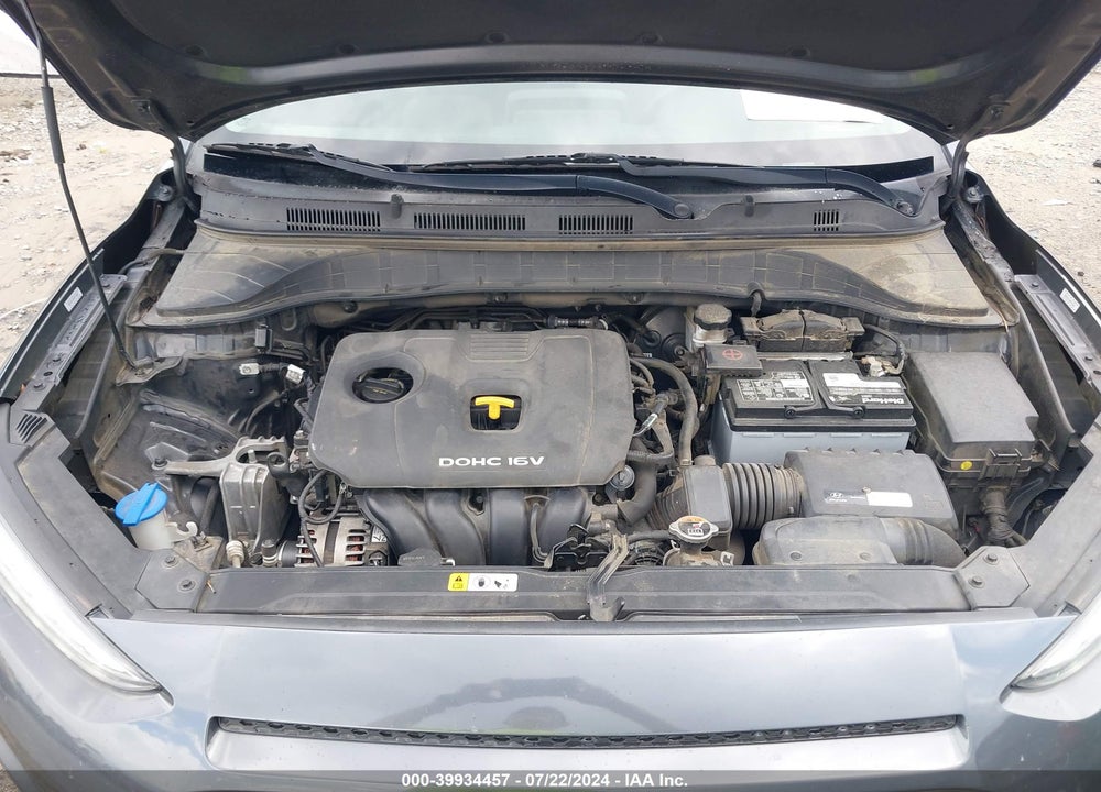 2019 HYUNDAI KONA SE VIN: KM8K12AA2KU252655