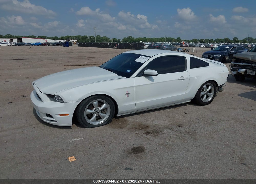 2014 FORD MUSTANG V6 PREMIUM VIN: 1ZVBP8AM3E5221149