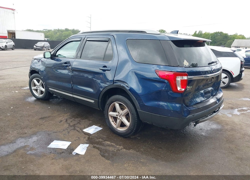 2017 FORD EXPLORER XLT VIN: 1FM5K8D8XHGA41300