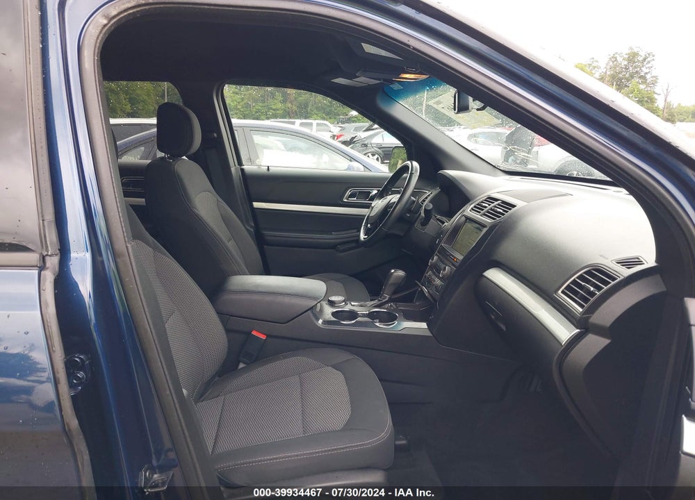 2017 FORD EXPLORER XLT VIN: 1FM5K8D8XHGA41300