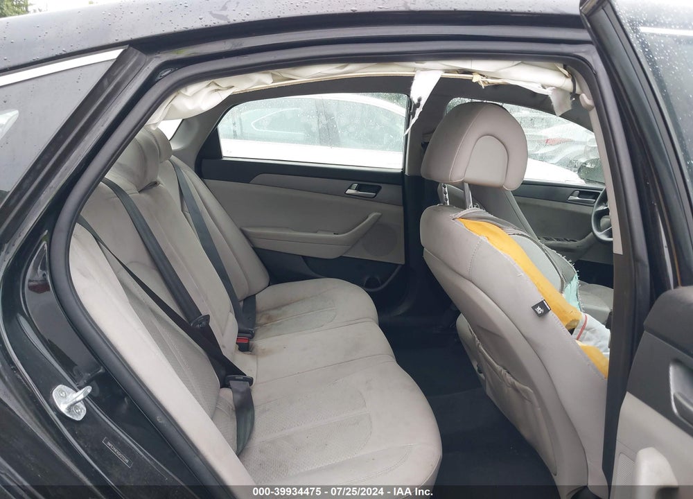 2016 HYUNDAI SONATA SE VIN: 5NPE24AF6GH272348