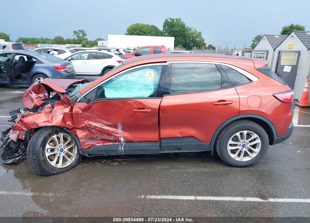 2020 FORD ESCAPE SE VIN: 1FMCU0G69LUA66812