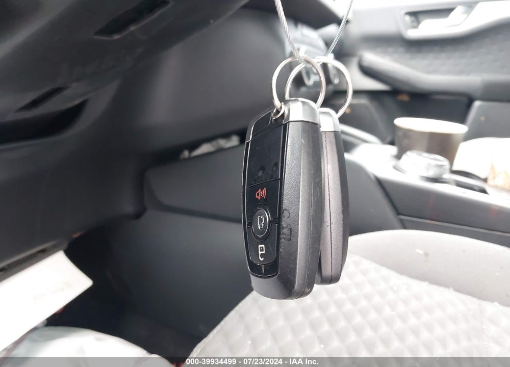2020 FORD ESCAPE SE VIN: 1FMCU0G69LUA66812