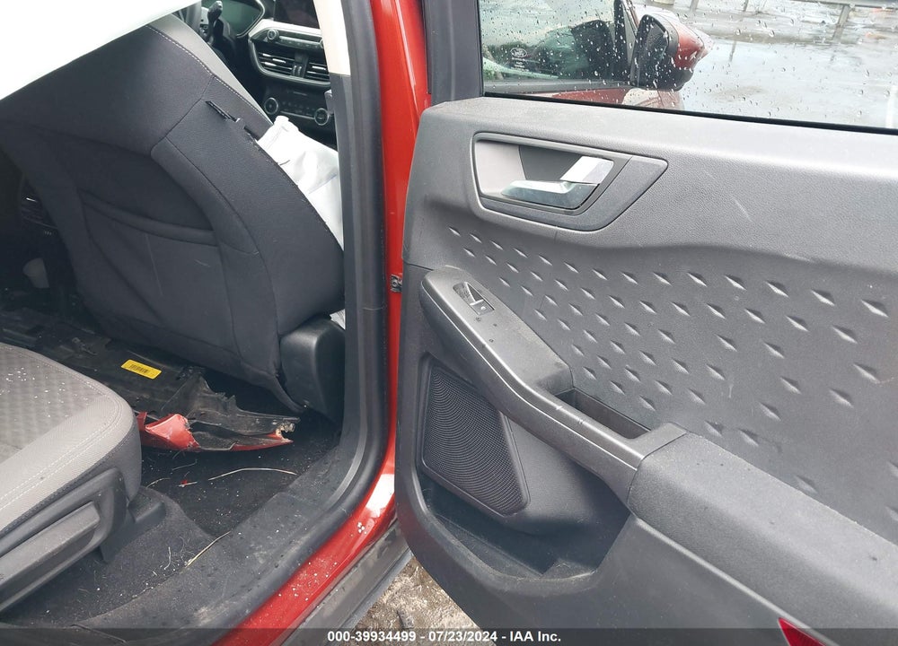 2020 FORD ESCAPE SE VIN: 1FMCU0G69LUA66812