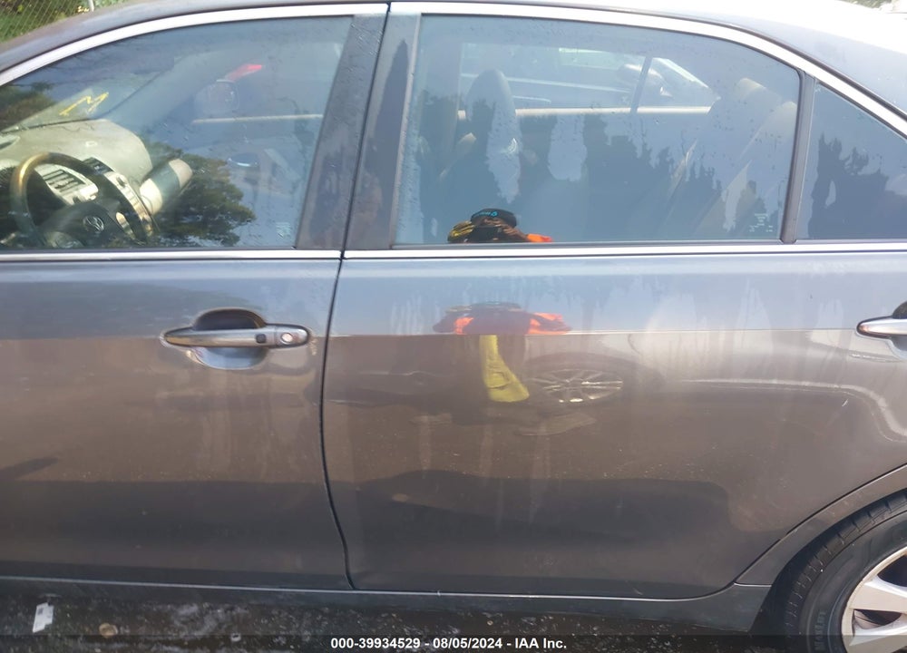 2007 TOYOTA CAMRY XLE V6 VIN: 4T1BK46K17U034210