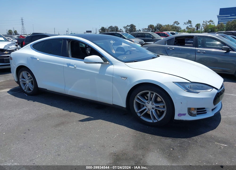 2015 TESLA MODEL S 70D/85D/P85D VIN: 5YJSA1S20FF095017