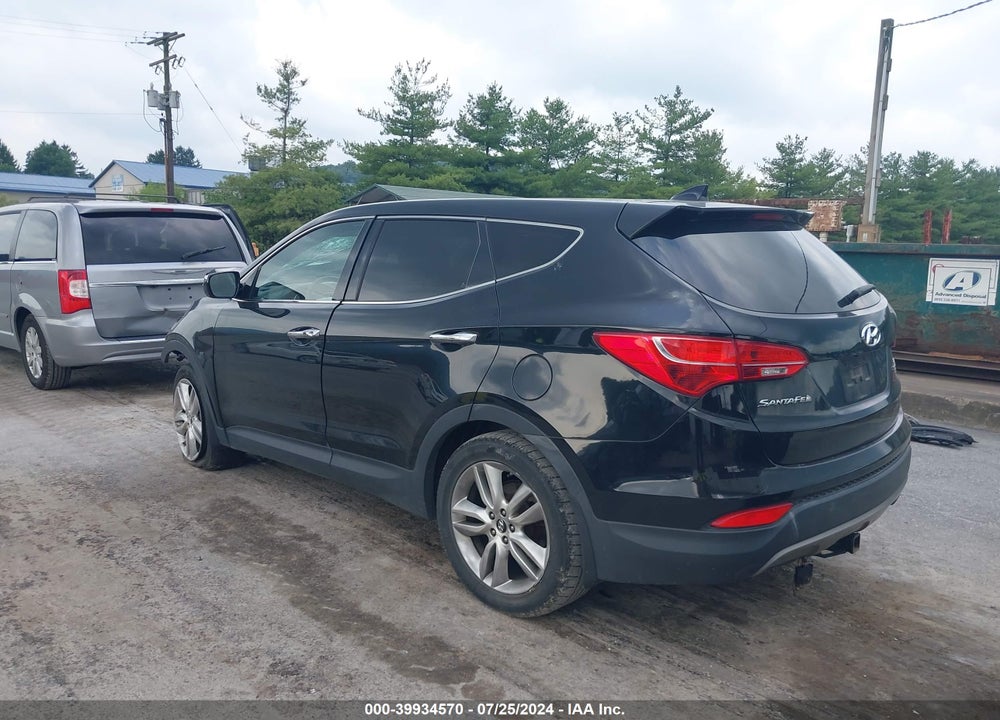 2013 HYUNDAI SANTA FE VIN: 5XYZWDLA2DG026701