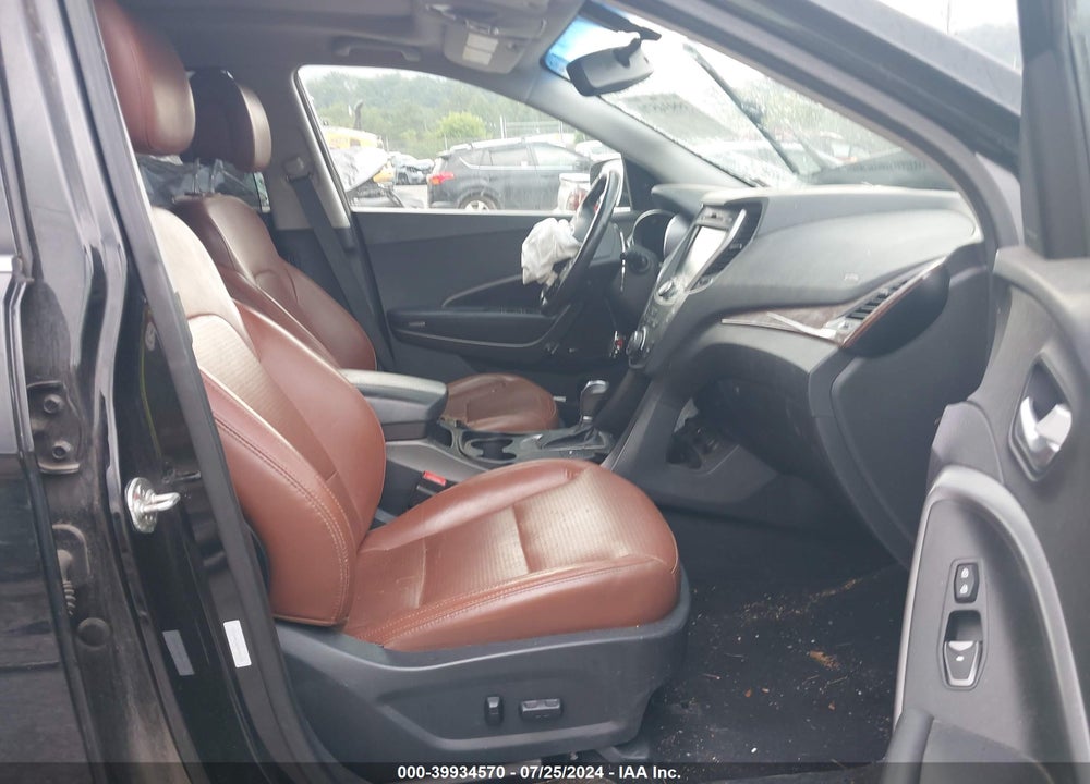 2013 HYUNDAI SANTA FE VIN: 5XYZWDLA2DG026701