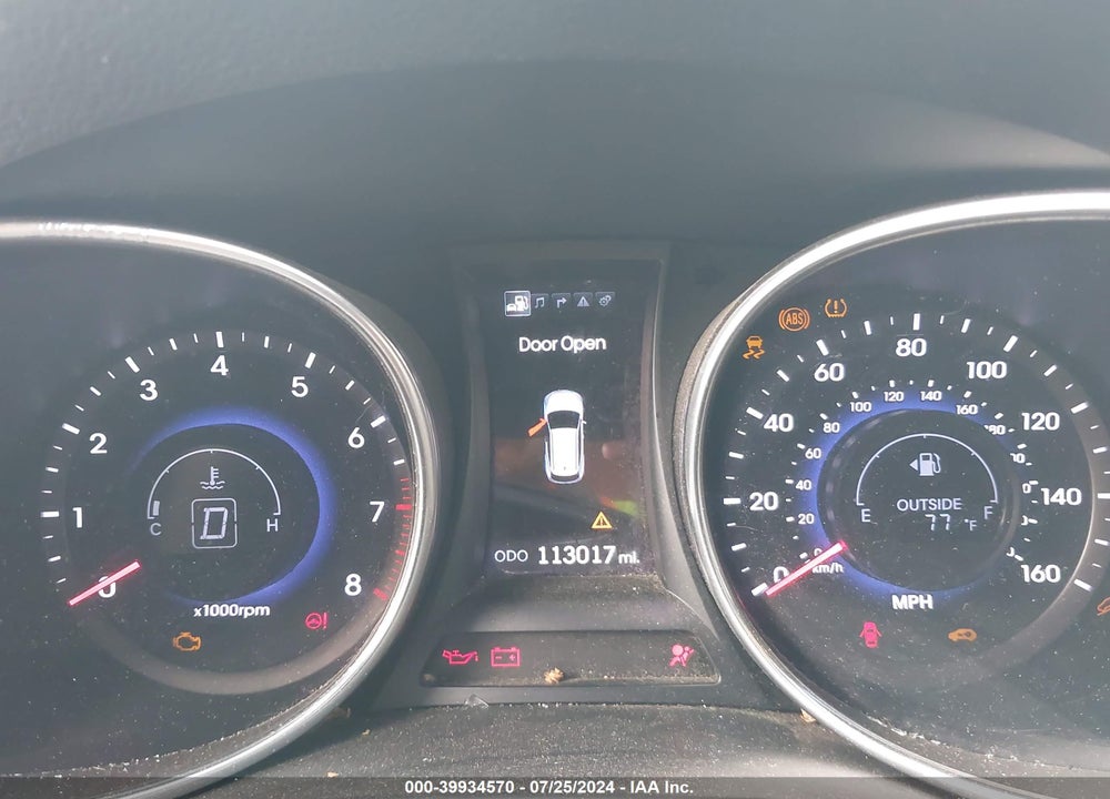 2013 HYUNDAI SANTA FE VIN: 5XYZWDLA2DG026701