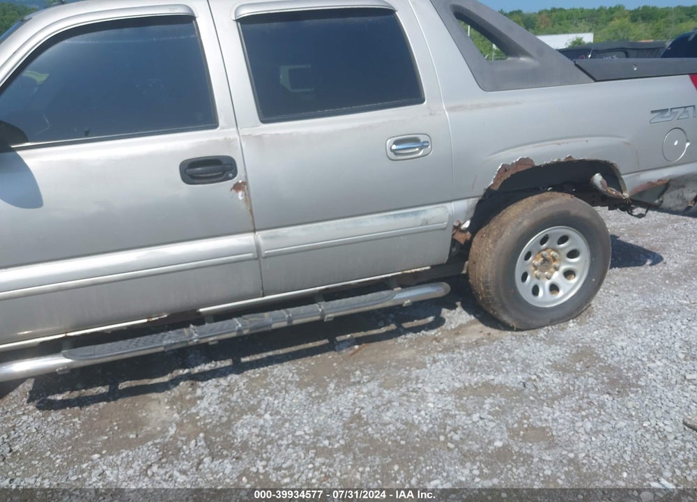 2004 CHEVROLET AVALANCHE 1500 VIN: 3GNEK12T04G117289