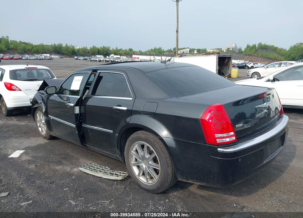 2008 CHRYSLER 300C VIN: 2C3LK63H58H218085