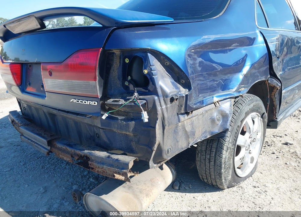 2002 HONDA ACCORD VIN: 1HGCG66502A041497