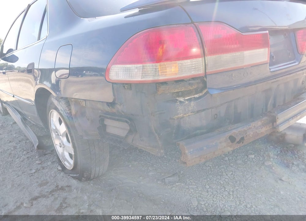2002 HONDA ACCORD VIN: 1HGCG66502A041497