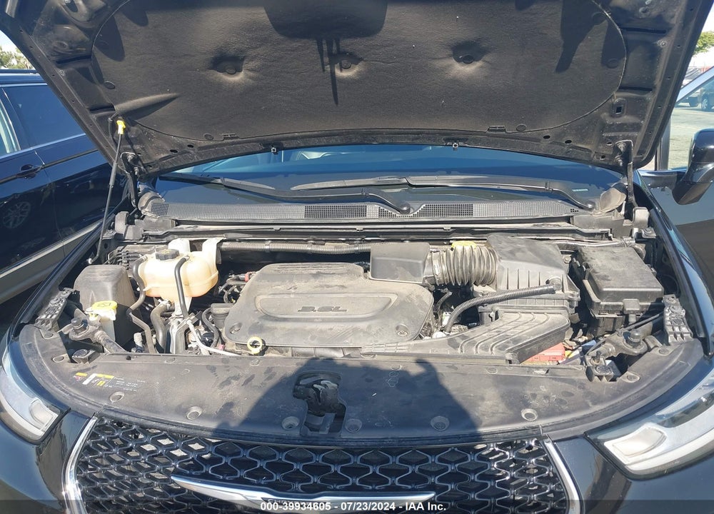 2022 CHRYSLER PACIFICA TOURING L VIN: 2C4RC1BG3NR139258