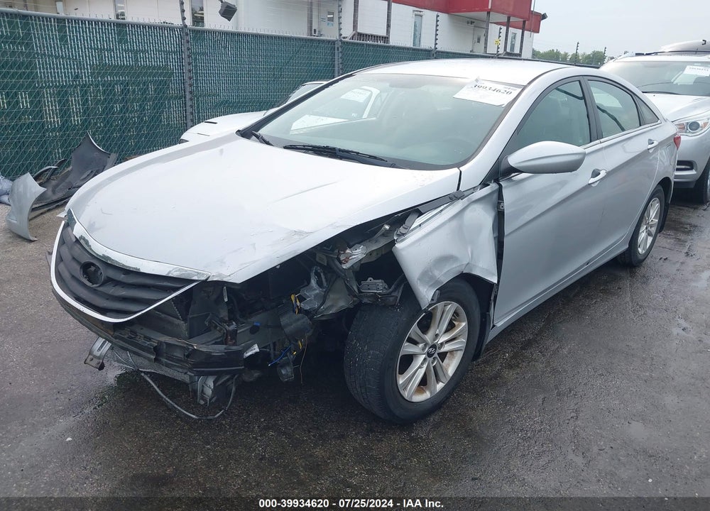 2012 HYUNDAI SONATA GLS VIN: 5NPEB4ACXCH490566