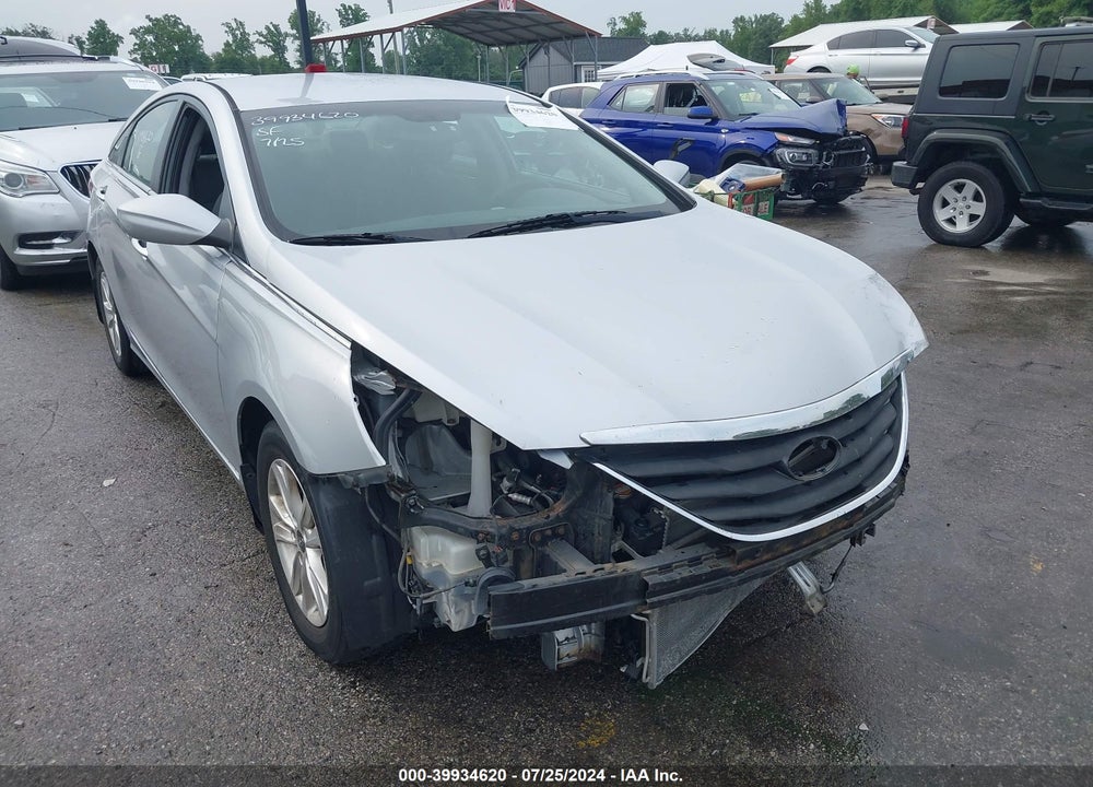 2012 HYUNDAI SONATA GLS VIN: 5NPEB4ACXCH490566