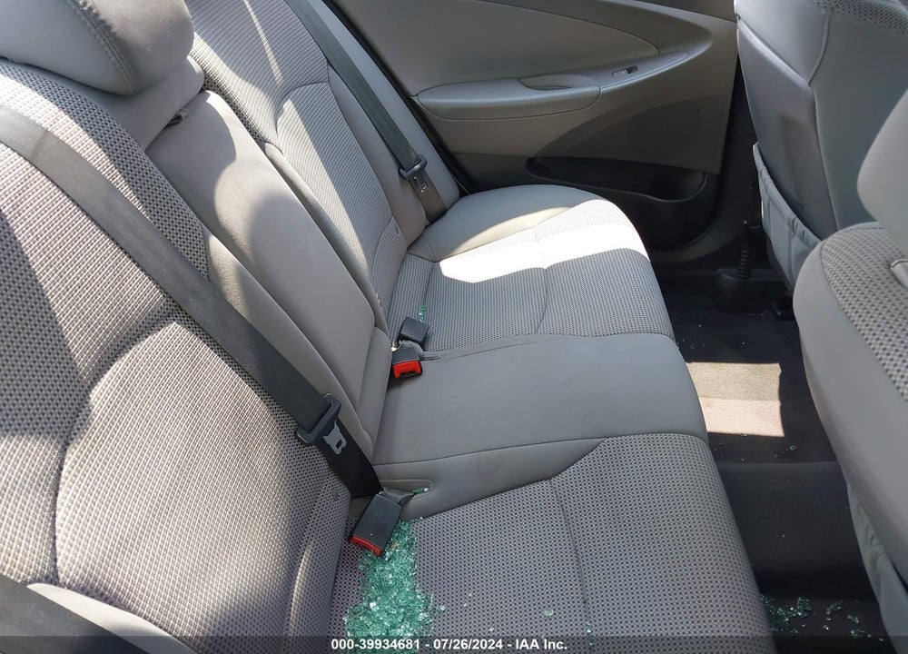 2012 HYUNDAI SONATA GLS VIN: 5NPEB4AC4CH313317