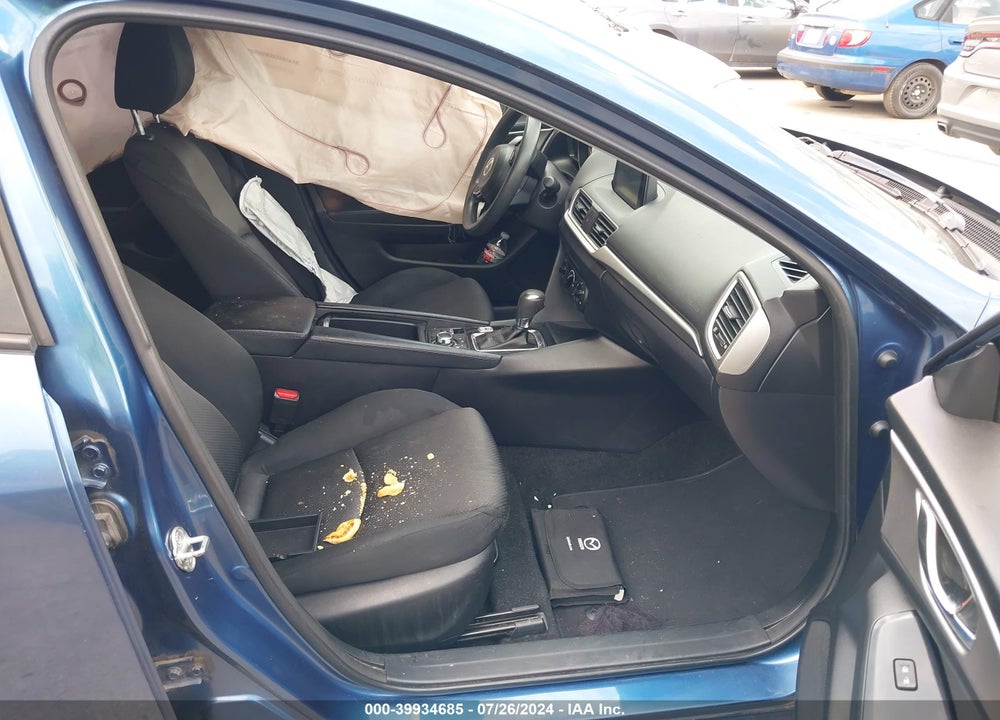 2018 MAZDA 3 SPORT VIN: 3MZBN1U79JM225133
