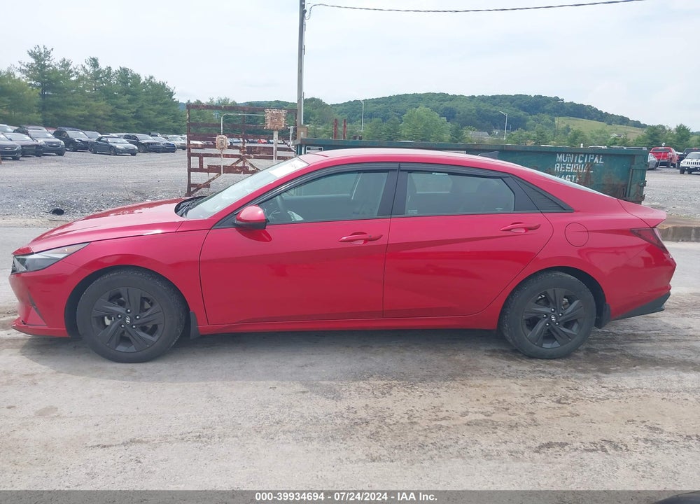 2022 HYUNDAI ELANTRA SEL VIN: 5NPLM4AG5NH074643